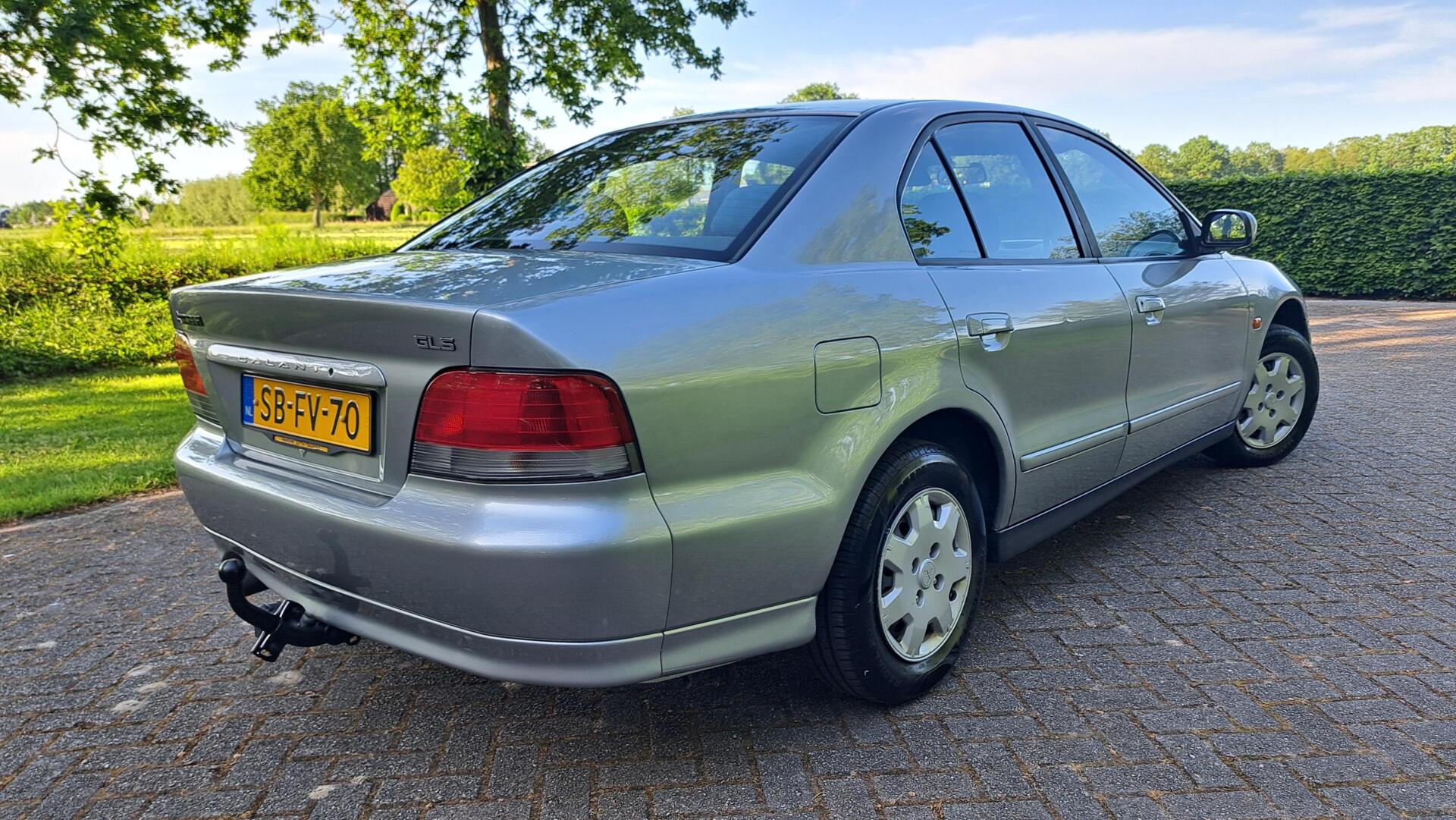 Foto van Mitsubishi Galant