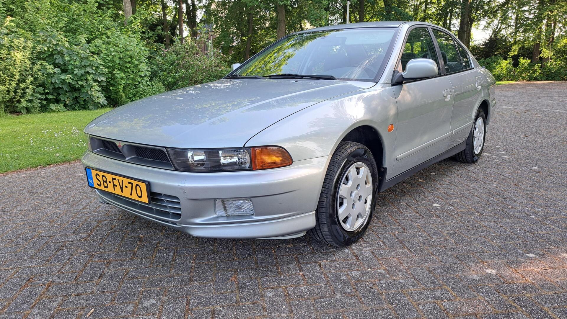 Foto van Mitsubishi Galant
