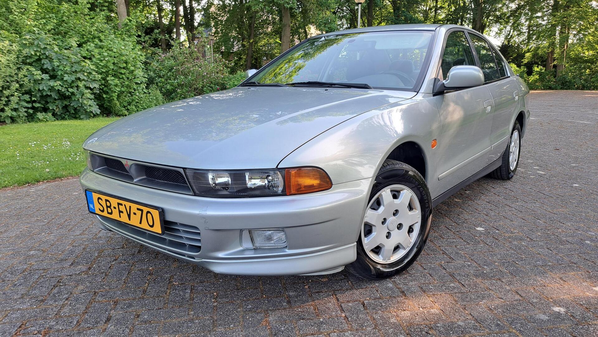 Mitsubishi Galant 2.0 GLSi 1997 - voorkant