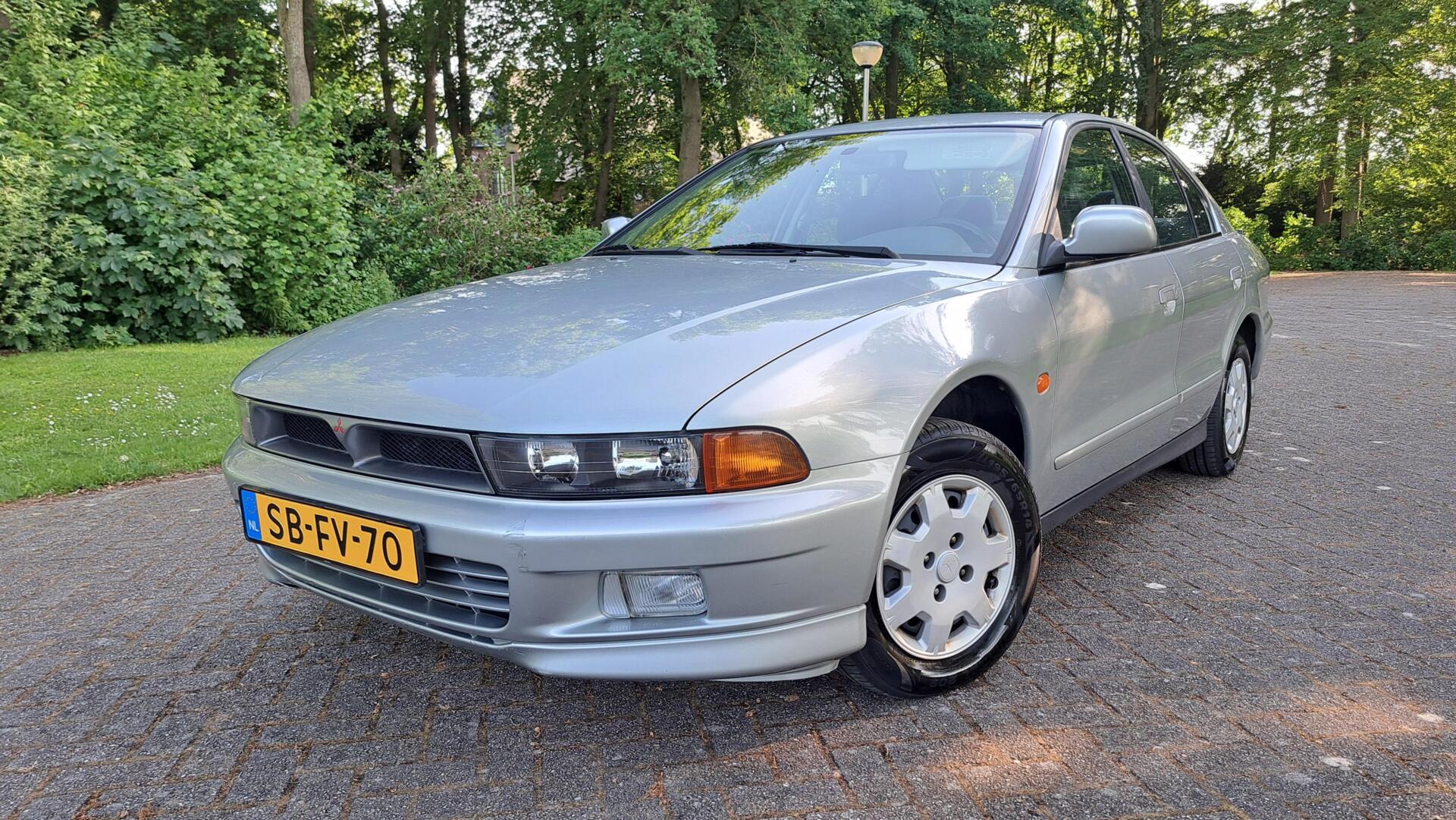 Foto van Mitsubishi Galant