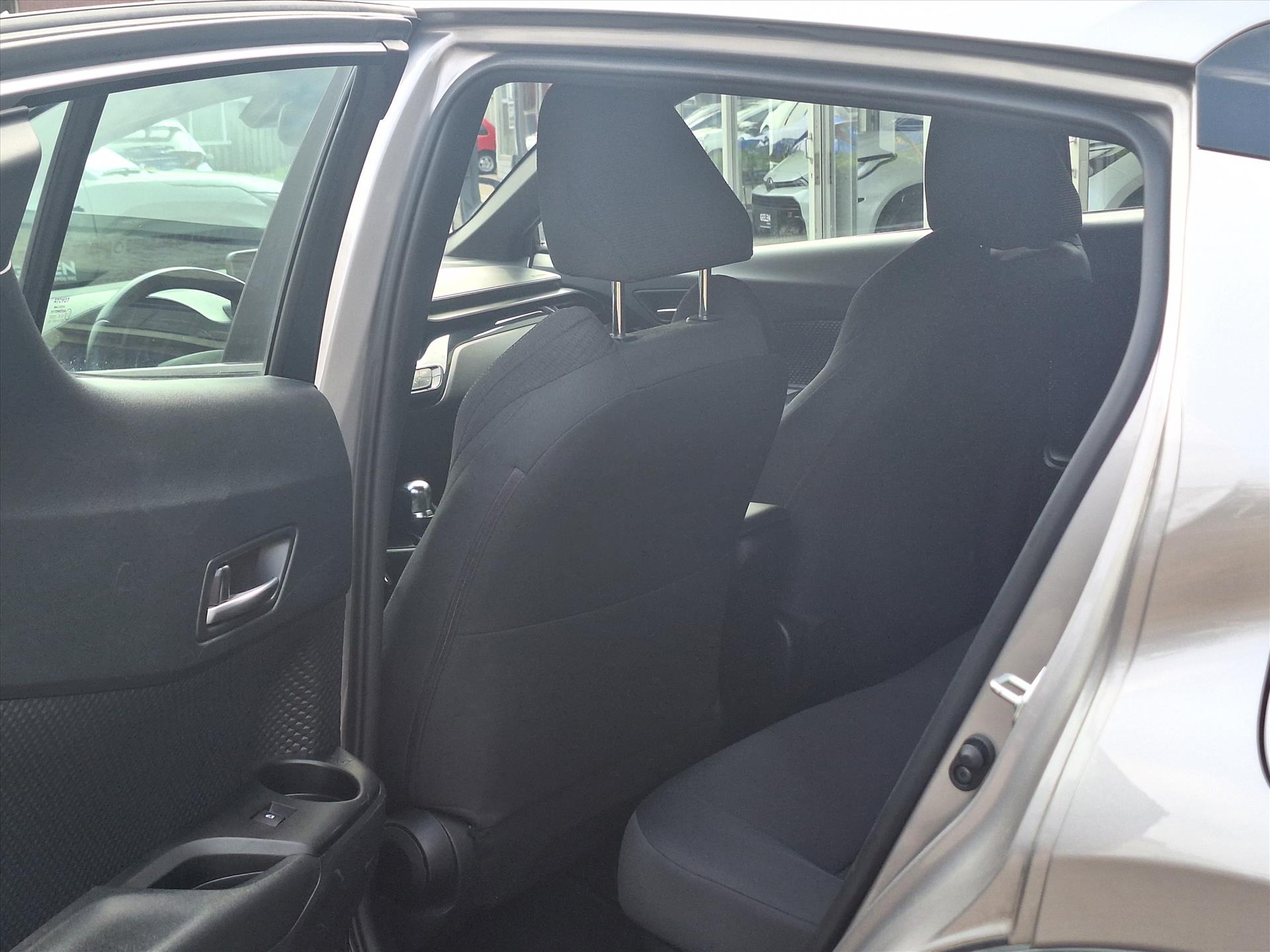 Foto van Toyota Toyota C-hr