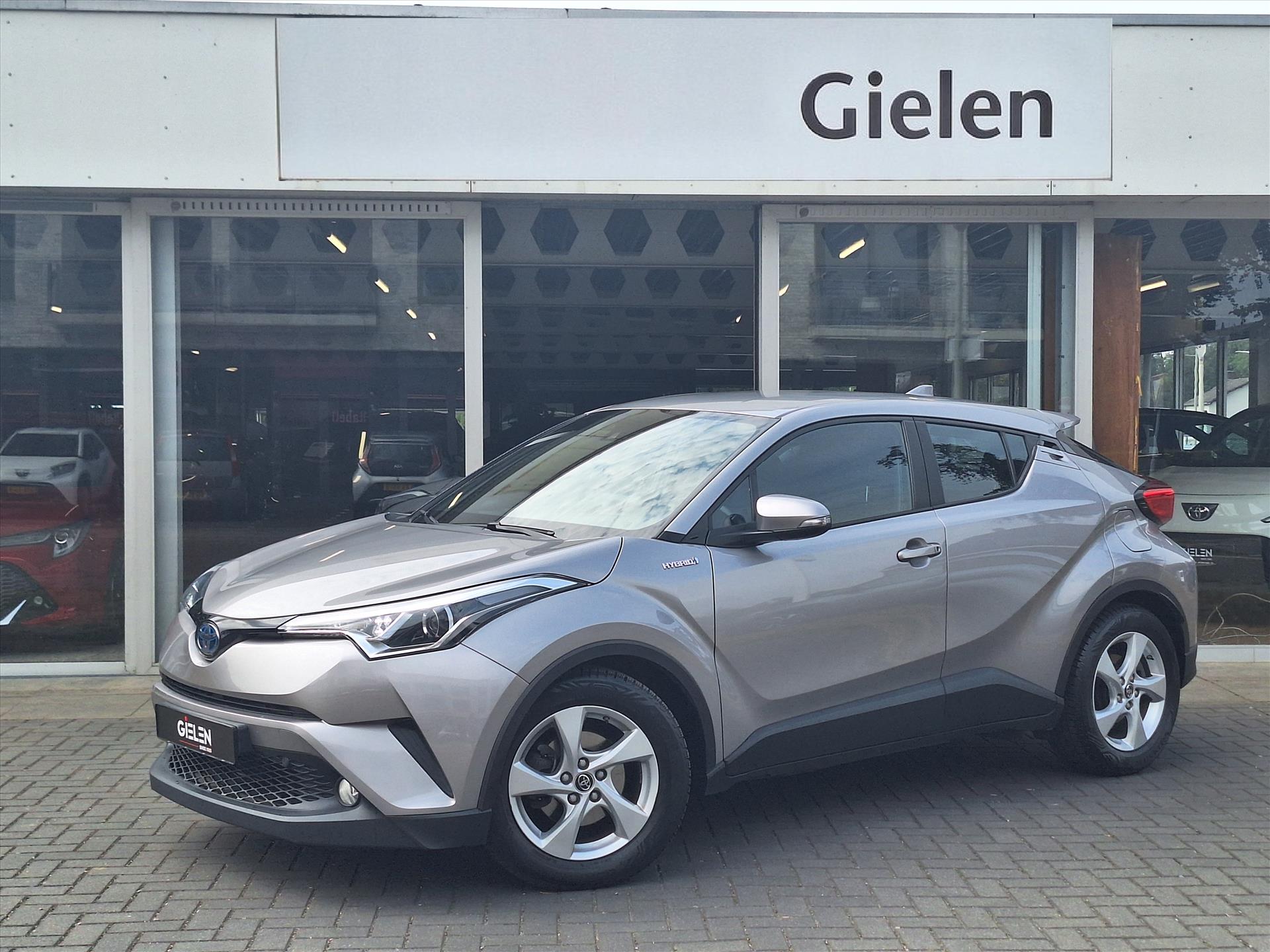 Toyota Toyota C-hr 1.8 Hybrid Dynamic | Trekhaak, Keyless, 17 inch, Parkeercamera, Adaptive cruise control, Climate control 2018 - voorkant