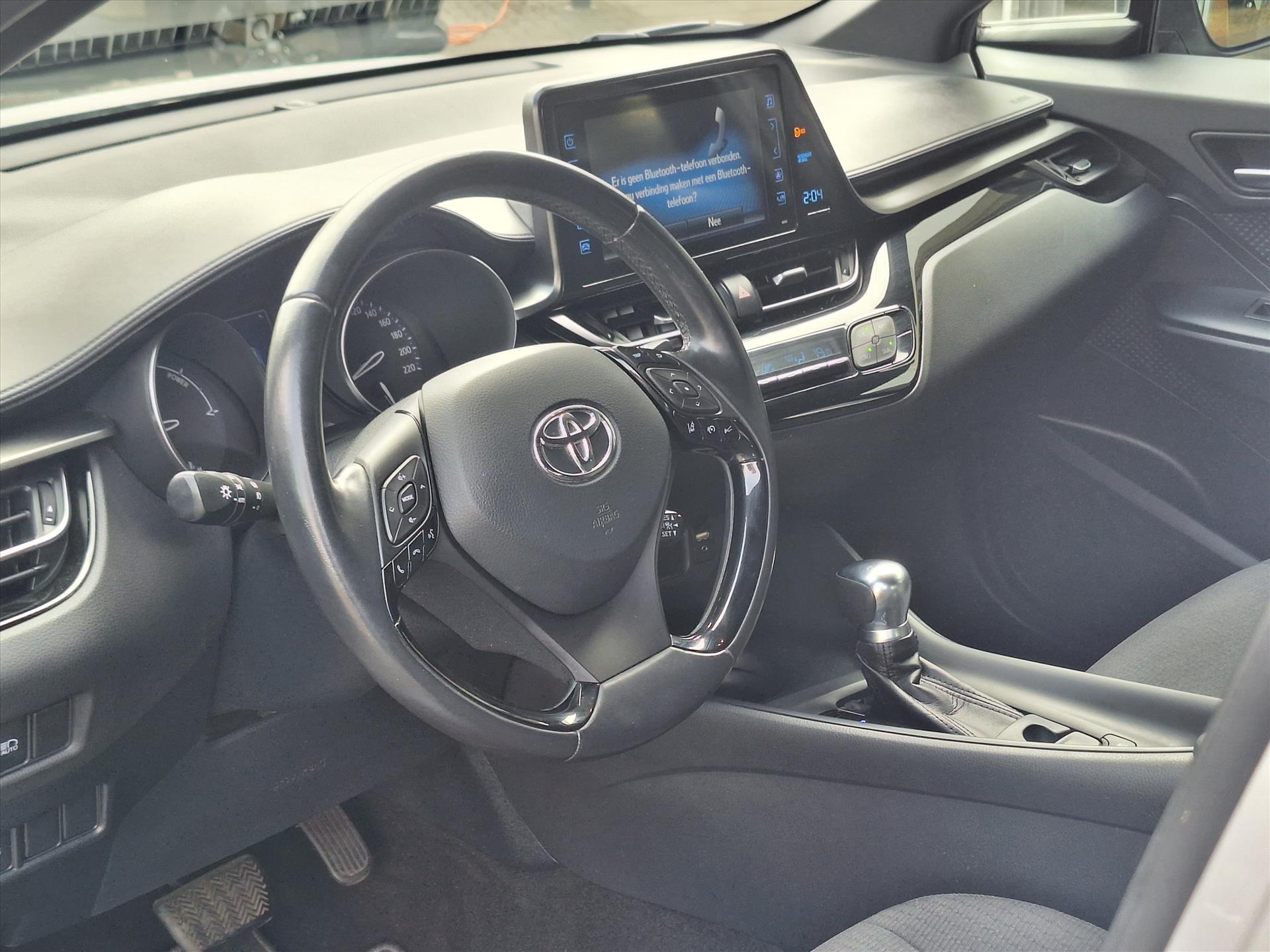 Foto van Toyota Toyota C-hr