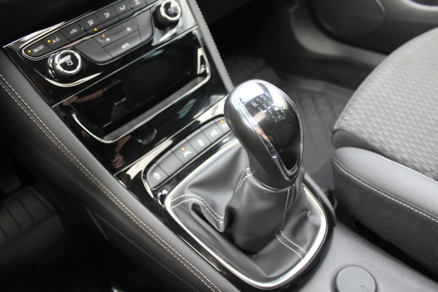 Foto van Opel Astra Sports Tourer