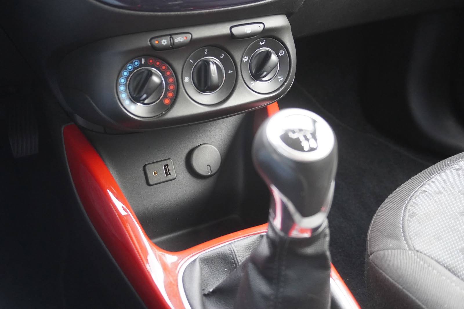 Foto van Opel Adam