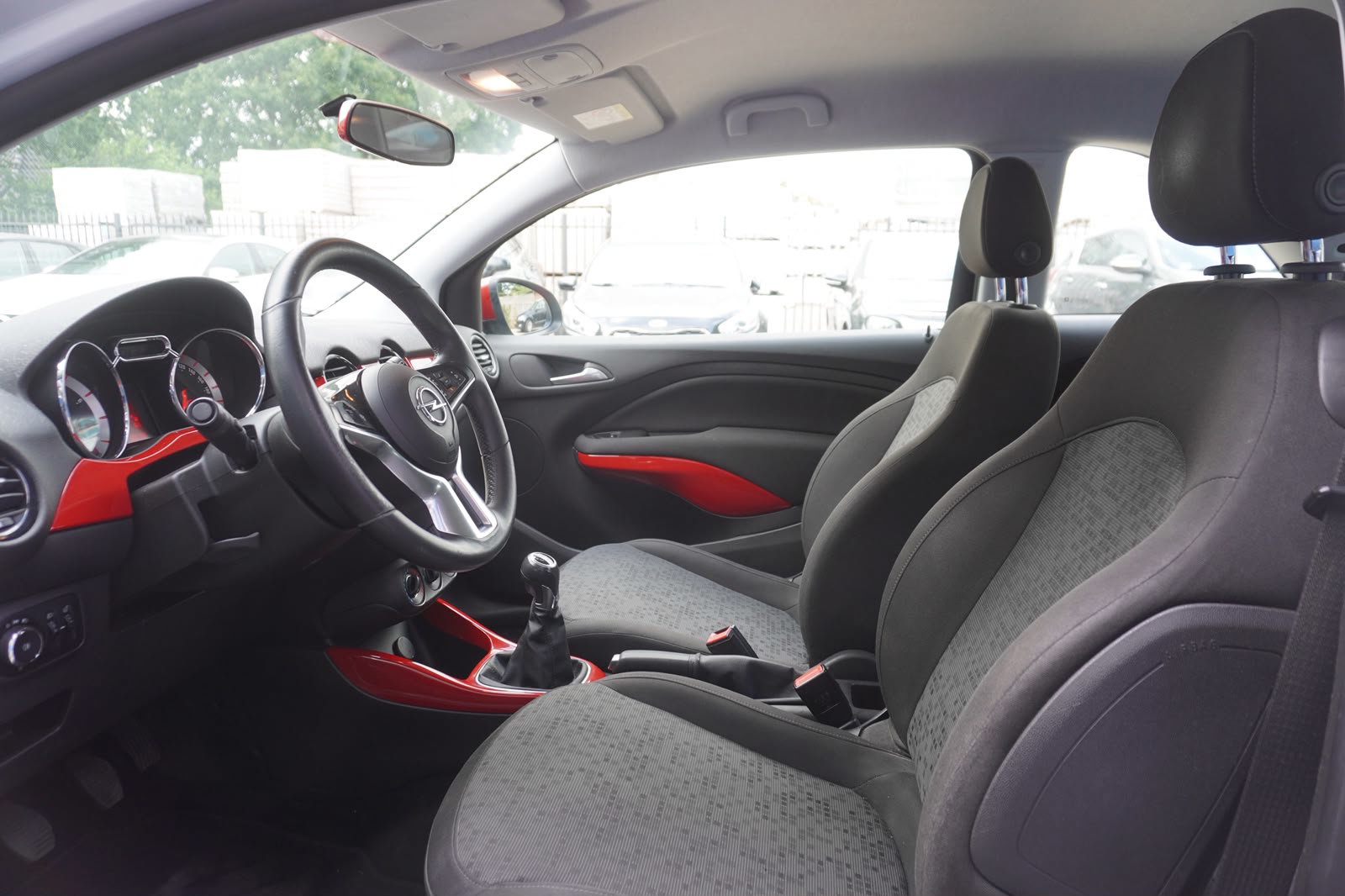Foto van Opel Adam