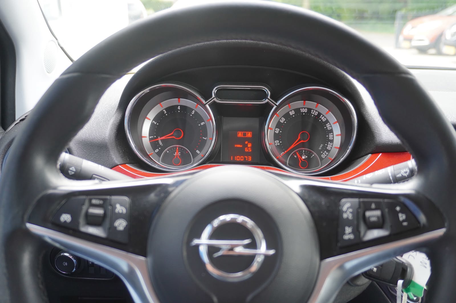 Foto van Opel Adam