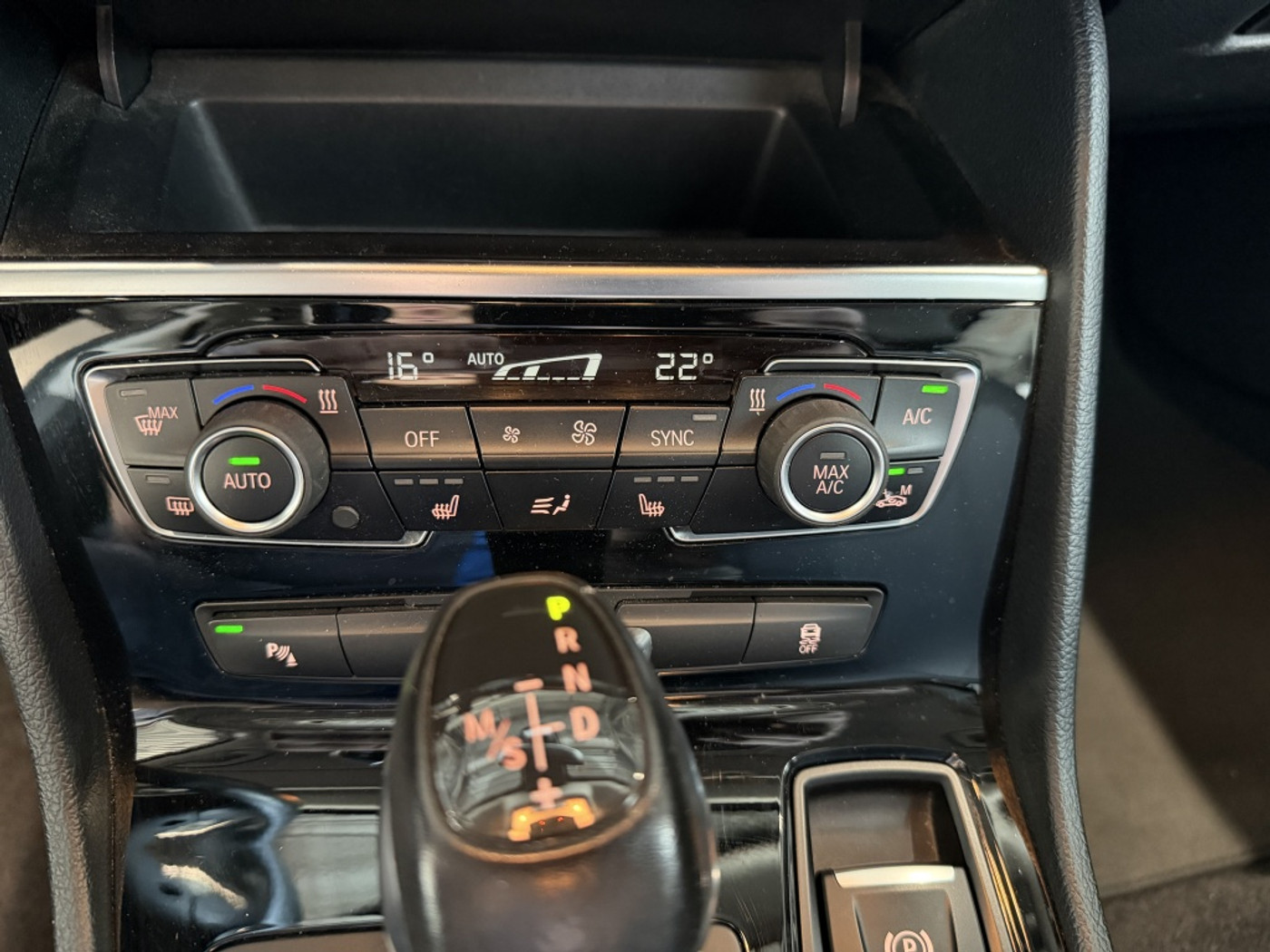 Foto van BMW 218i Active Tourer