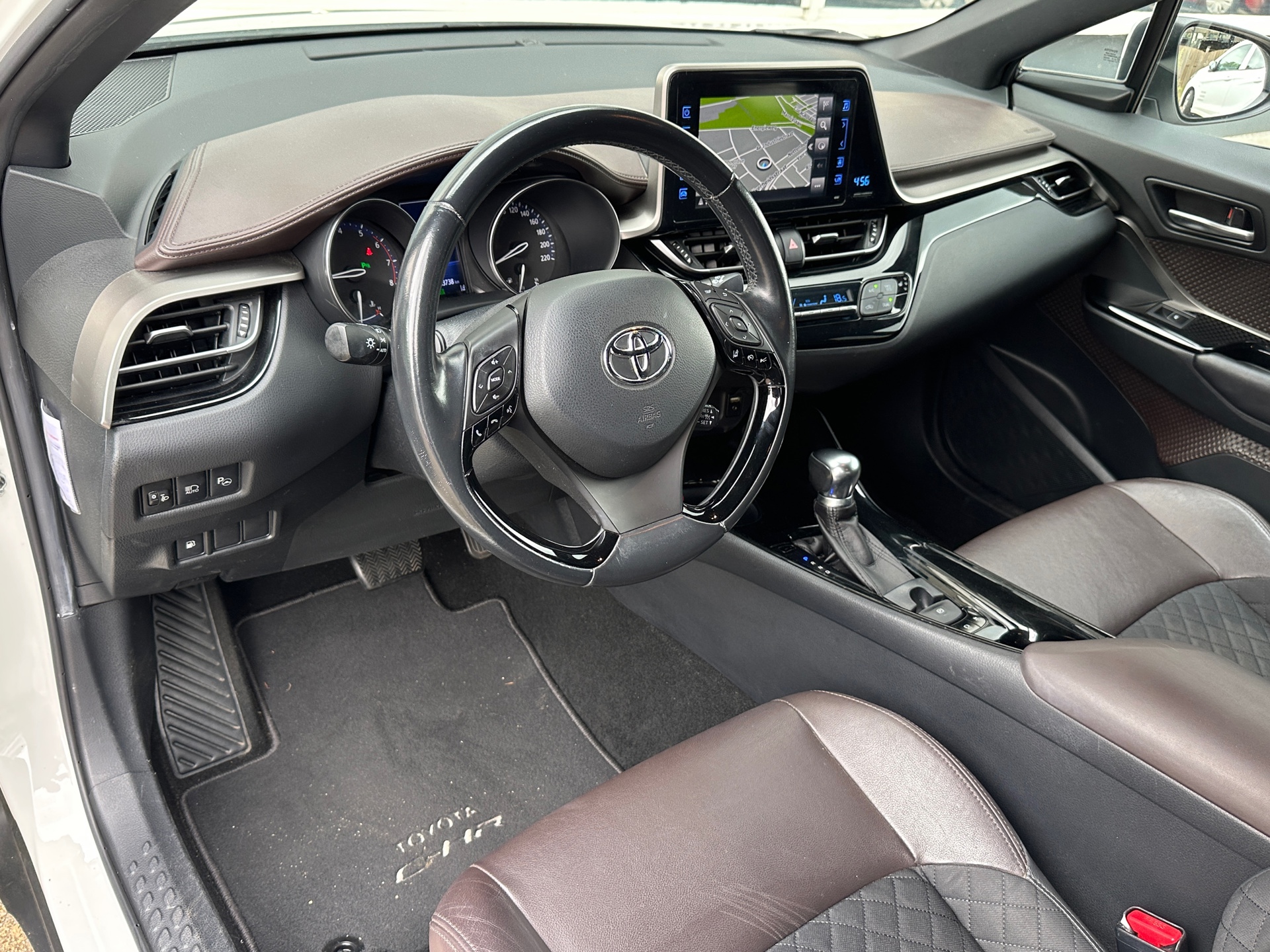 Foto van Toyota Toyota C-hr