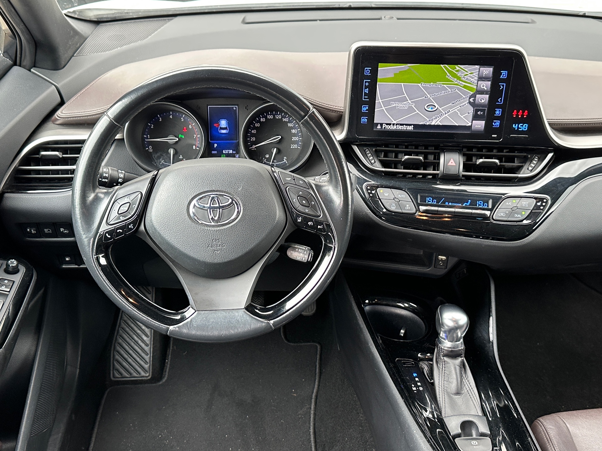 Foto van Toyota Toyota C-hr