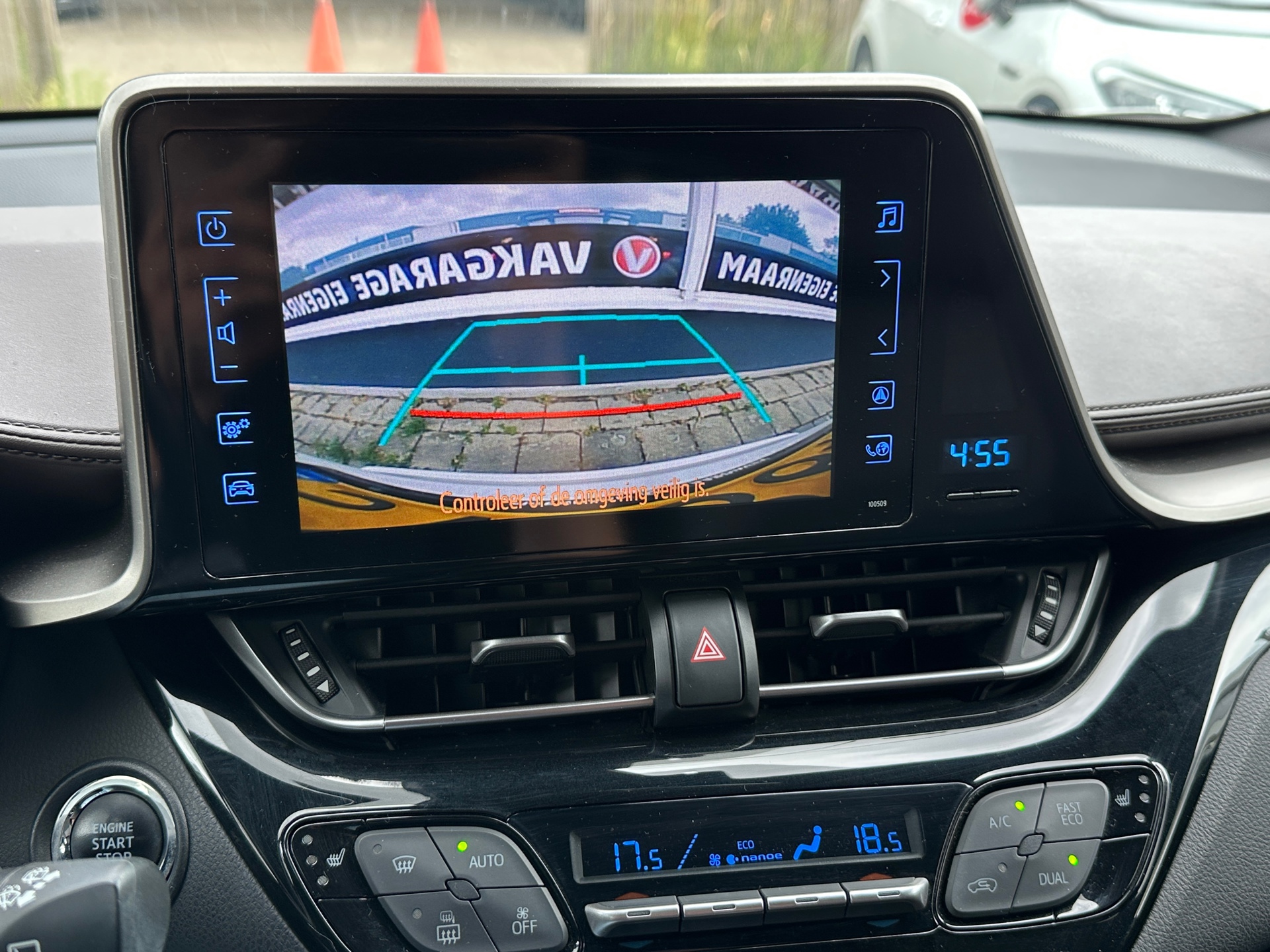 Foto van Toyota Toyota C-hr