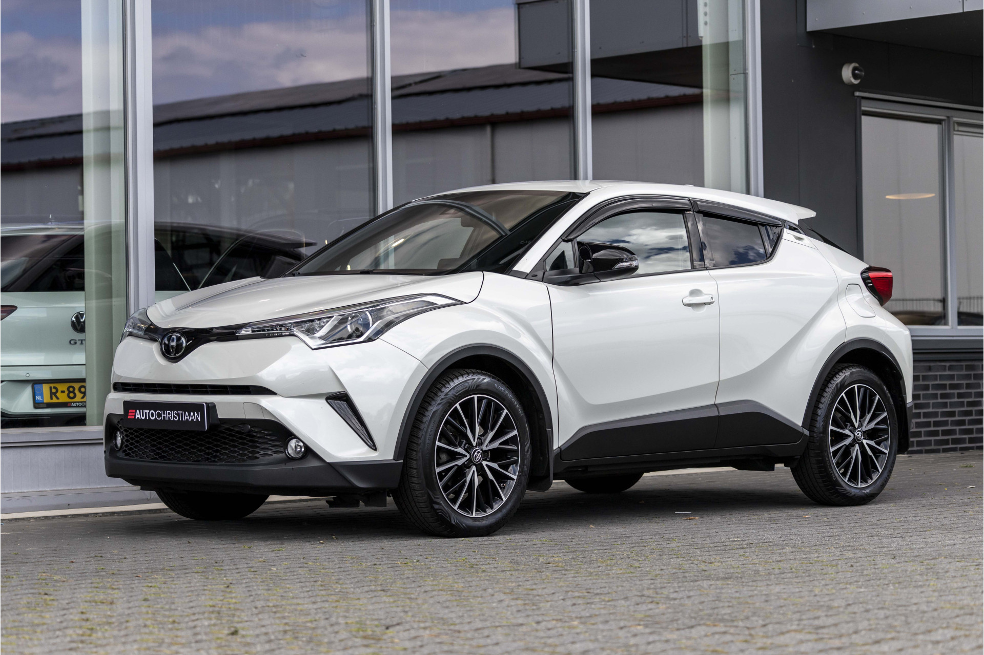 Foto van Toyota Toyota C-hr