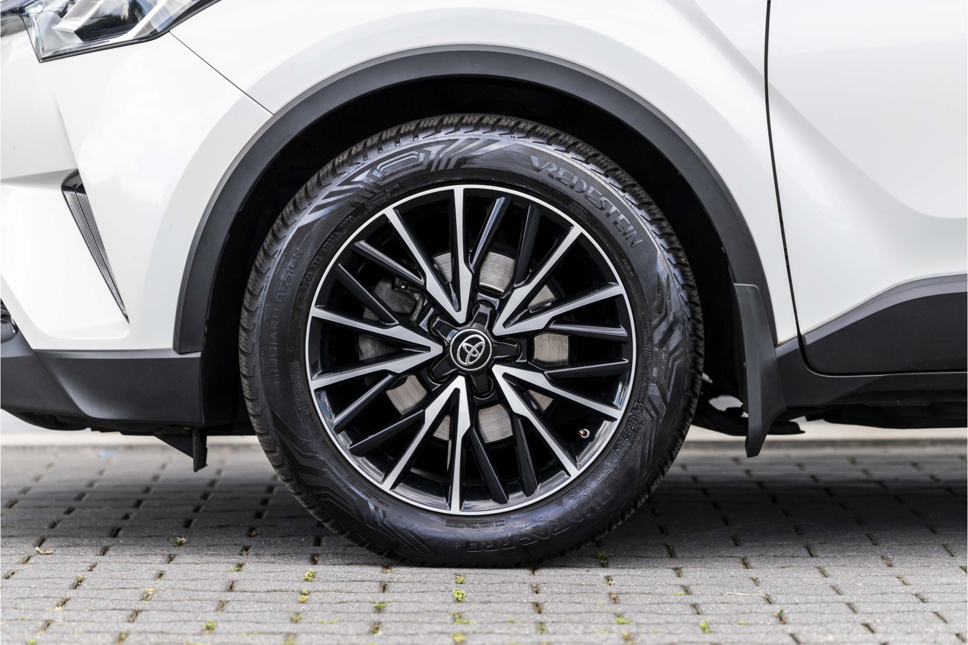 Foto van Toyota Toyota C-hr