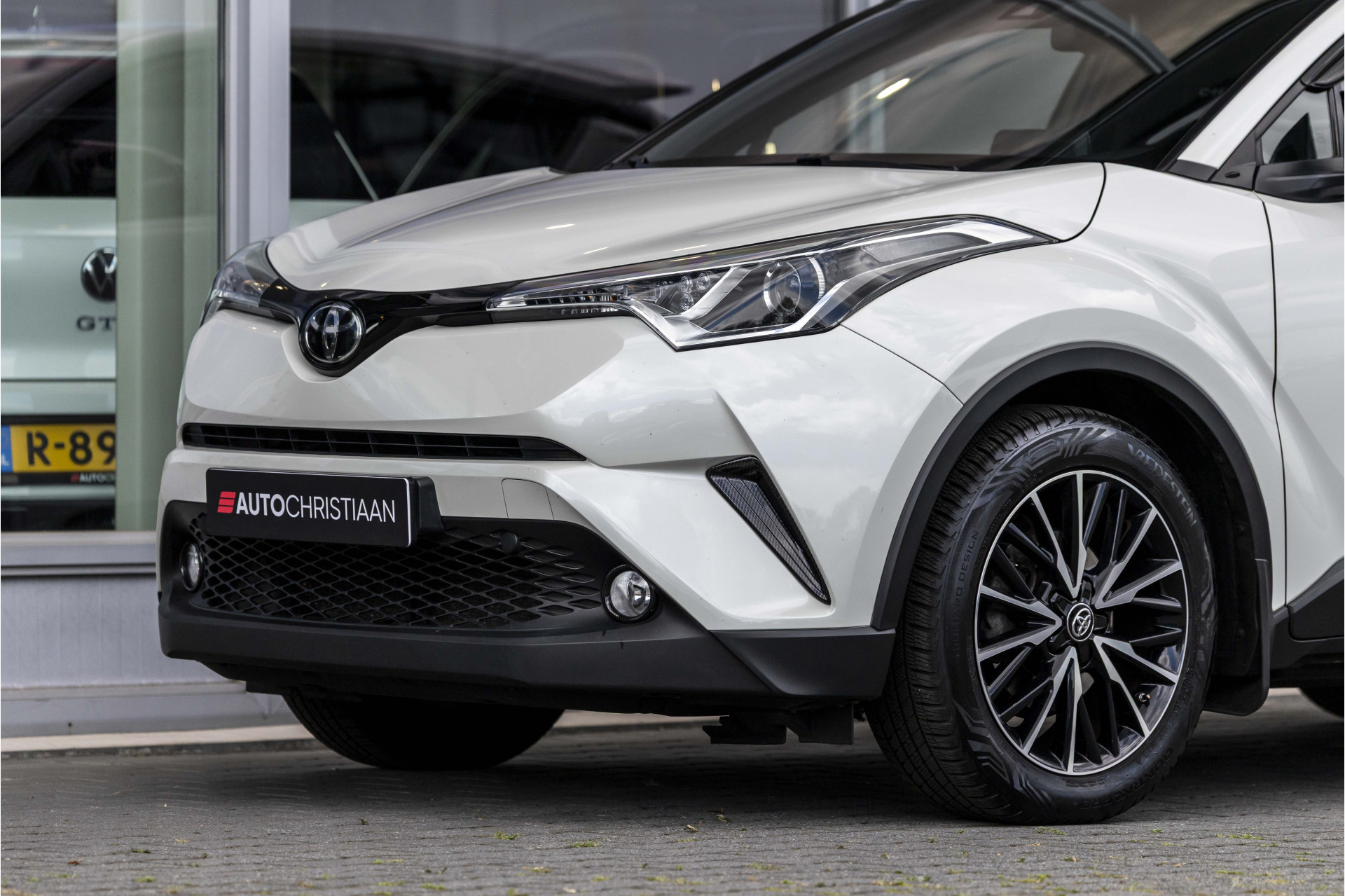 Foto van Toyota Toyota C-hr