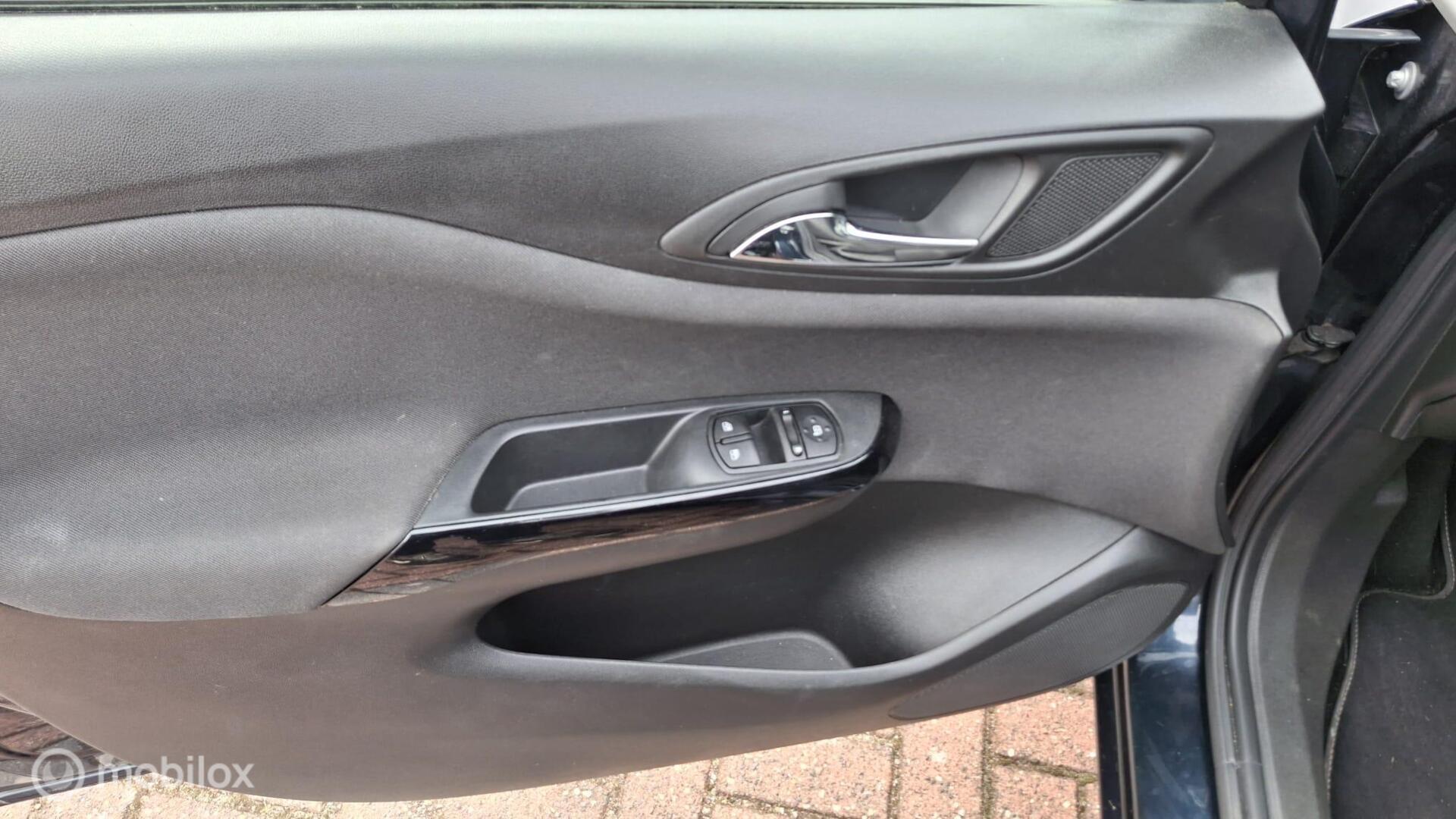 Foto van Opel Corsa-e