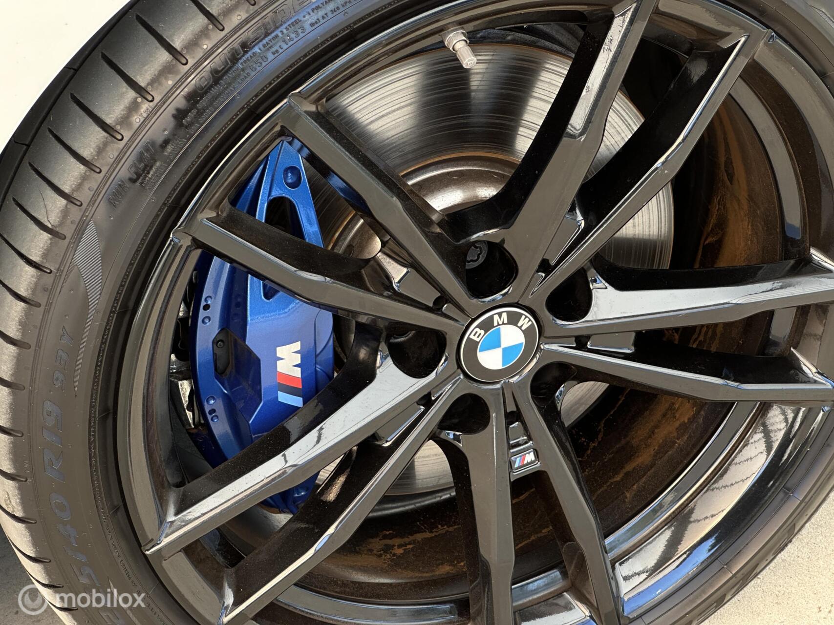 Foto van BMW 330i