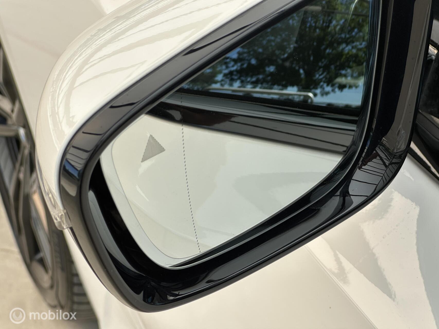 Foto van BMW 330i