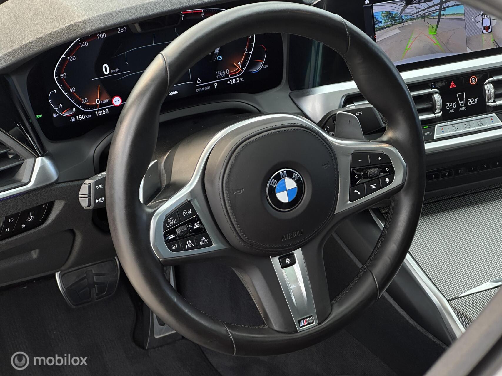 Foto van BMW 330i