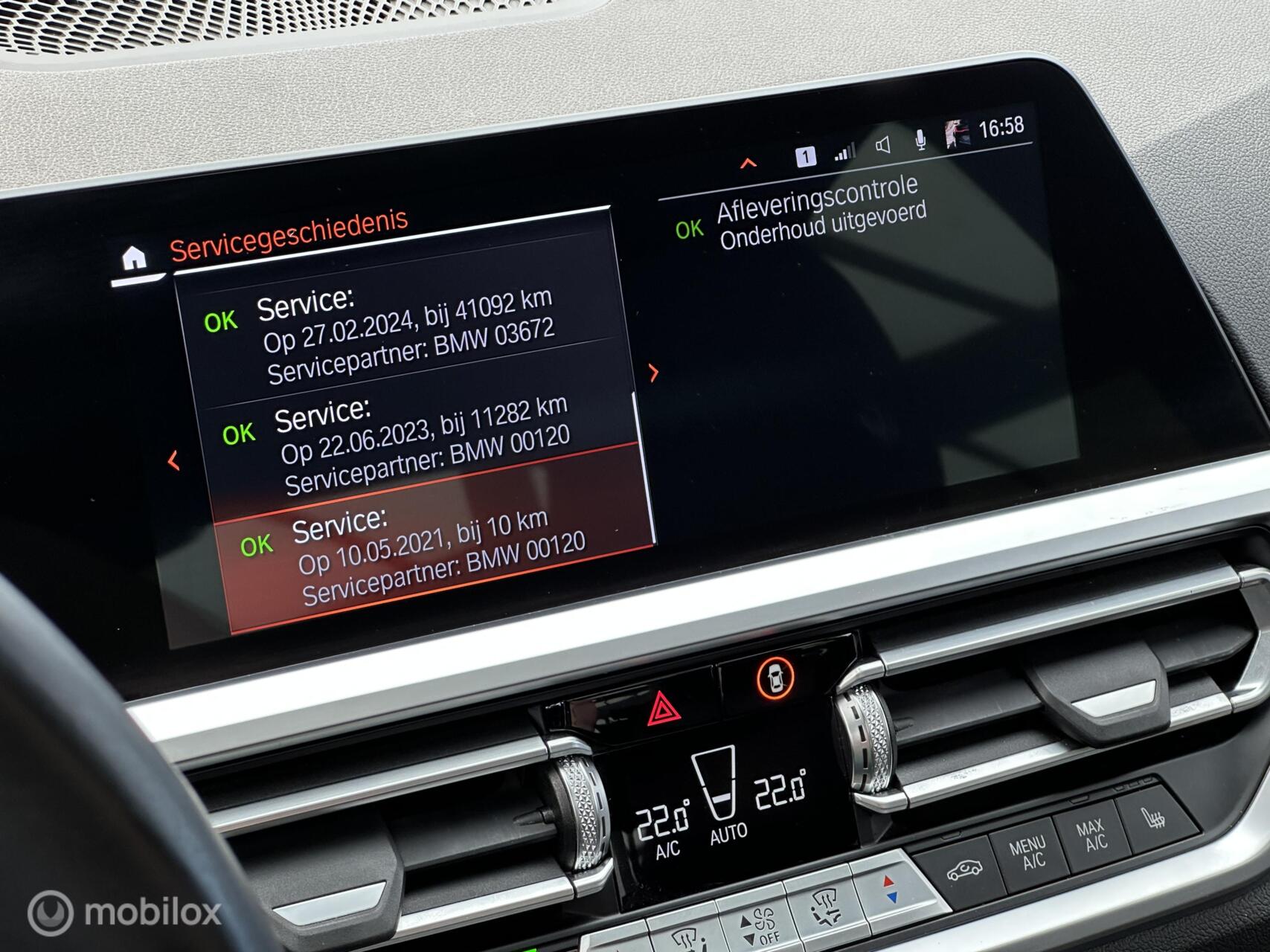 Foto van BMW 330i
