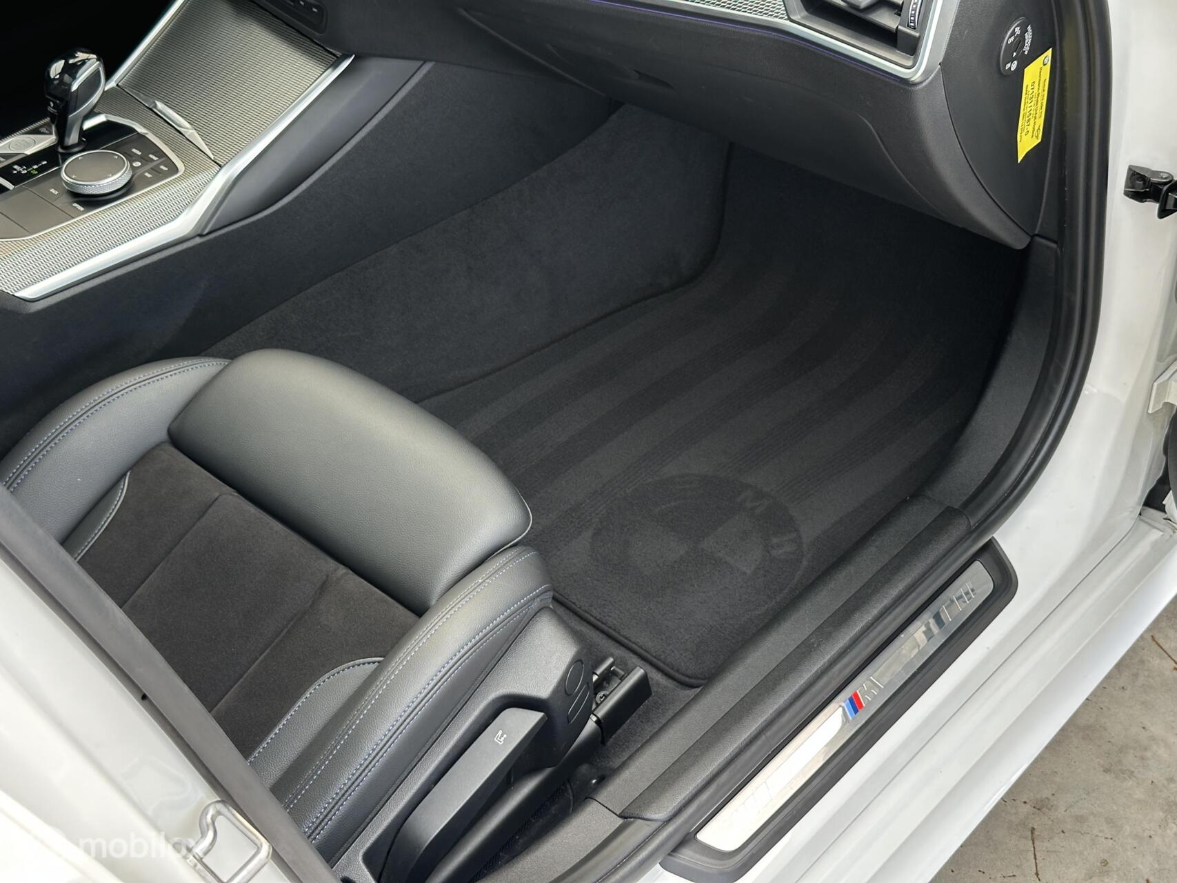 Foto van BMW 330i
