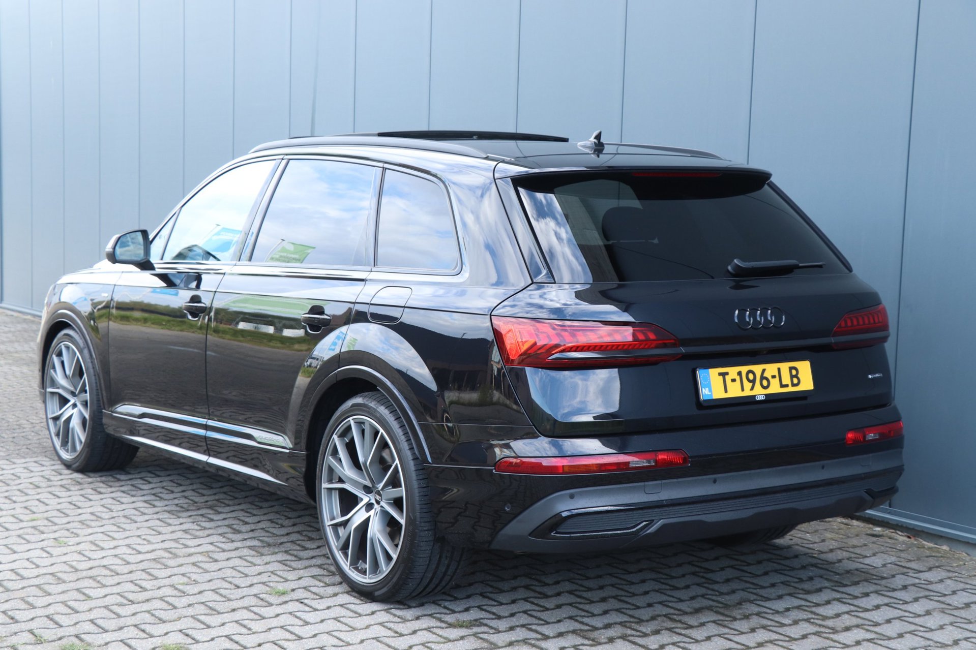 Foto van Audi Q7 55 TFSI E