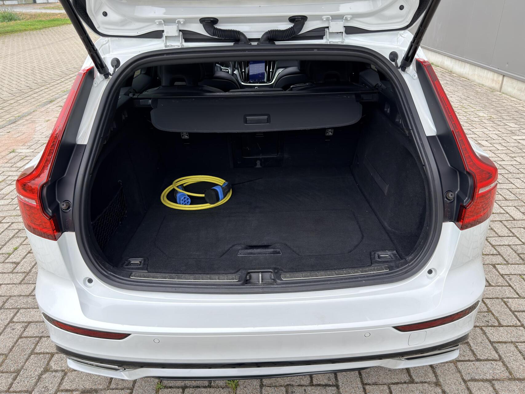 Foto van Volvo V60 T6 Twin Engine