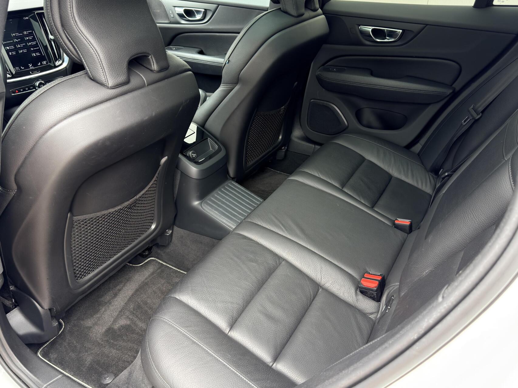 Foto van Volvo V60 T6 Twin Engine