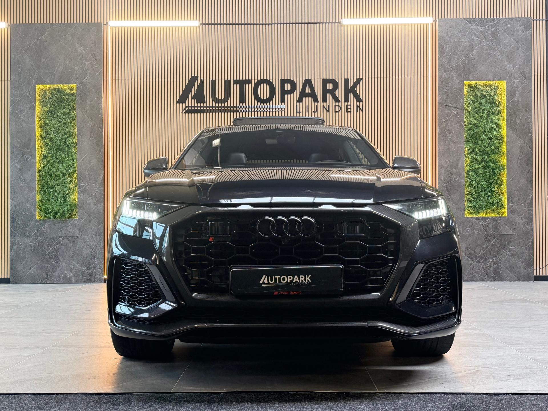 Foto van Audi RS Q8