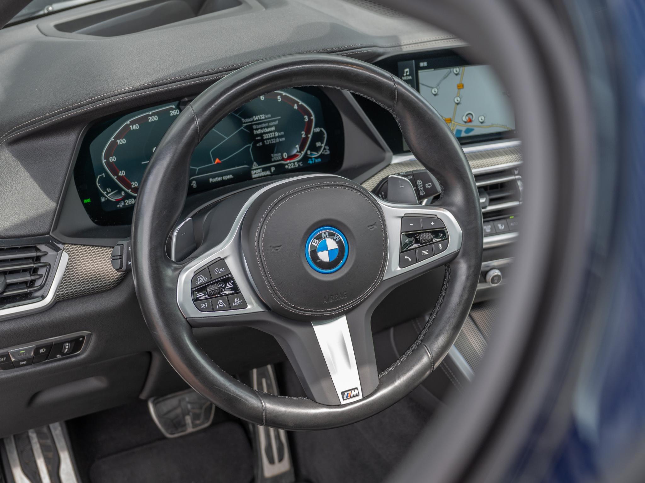 Foto van BMW X5 Xdrive45e