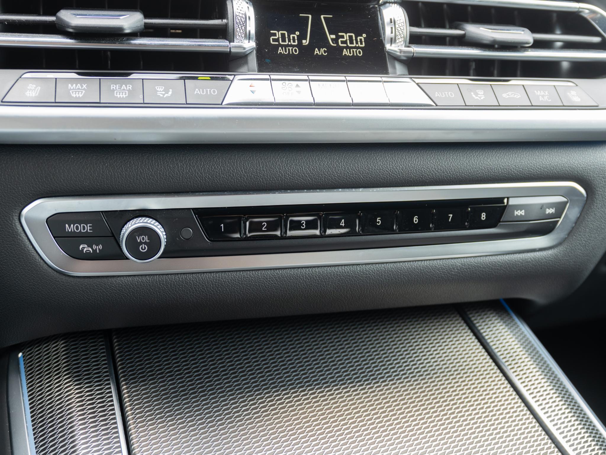 Foto van BMW X5 Xdrive45e