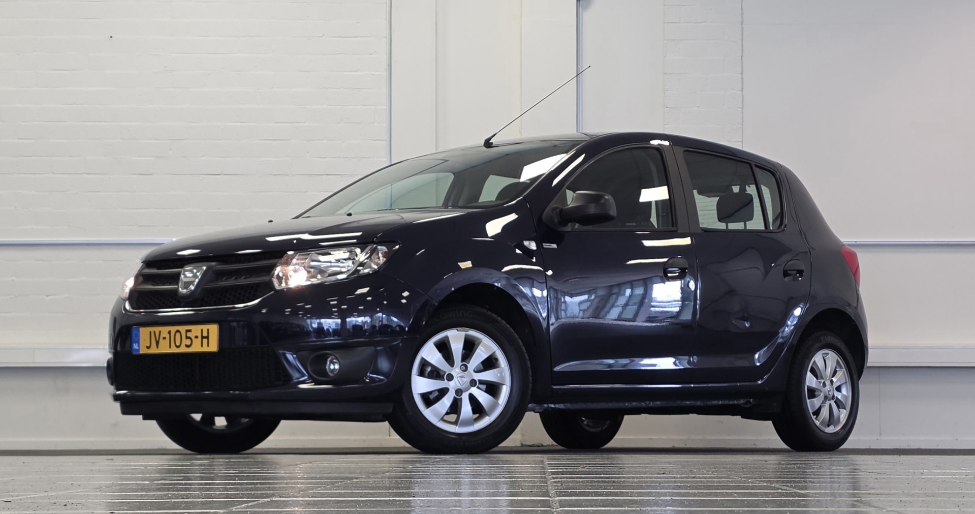 Dacia Sandero 0.9 TCe S&S Robust 1e Eigenaar Airco Mooi! 2016 - voorkant