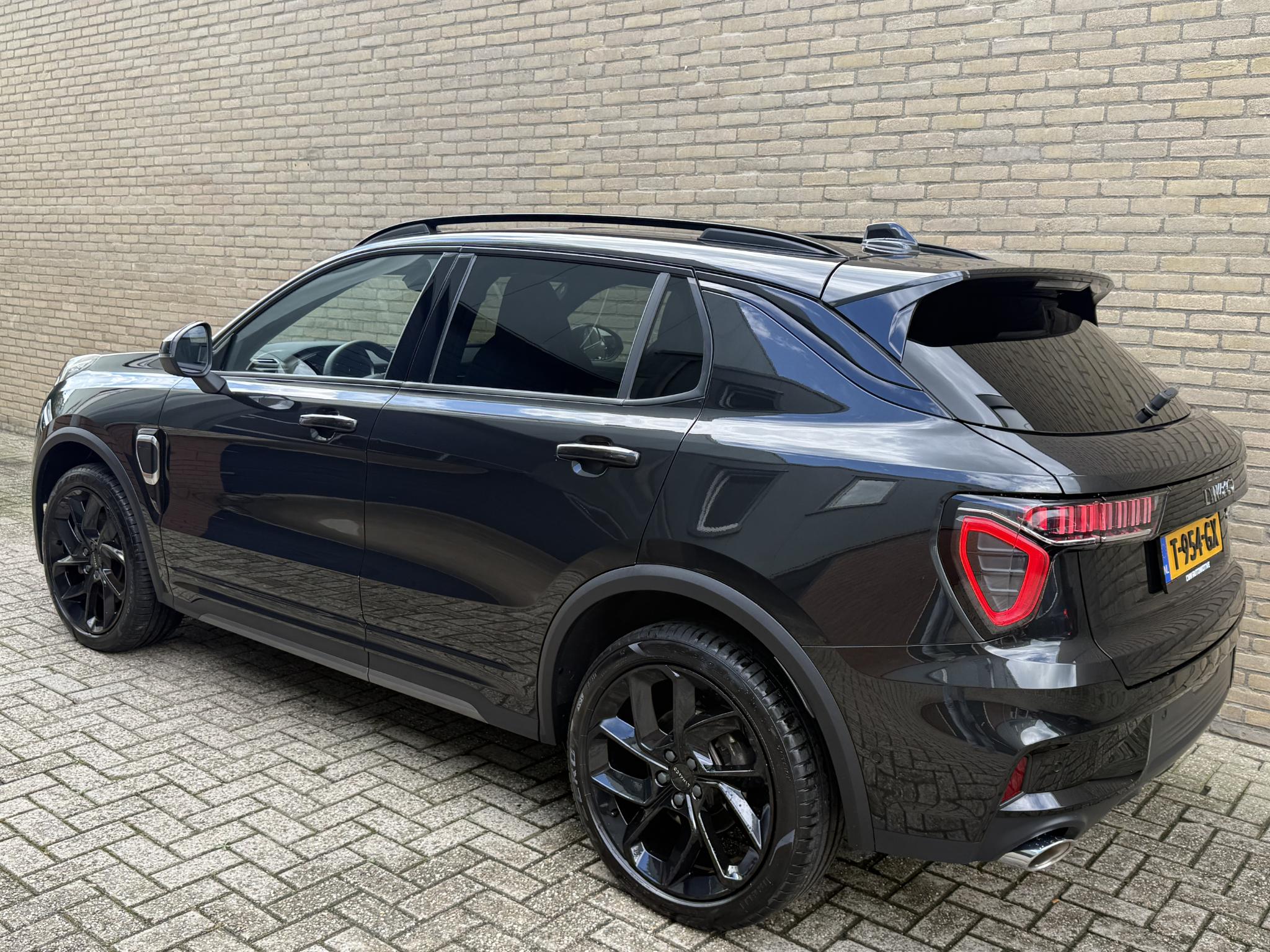 Foto van Lynk&co LYNK & Co 01