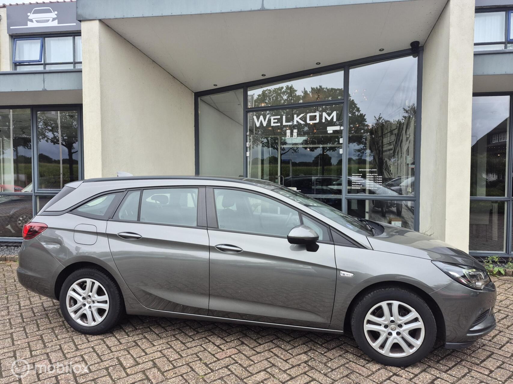 Foto van Opel Astra Sports Tourer