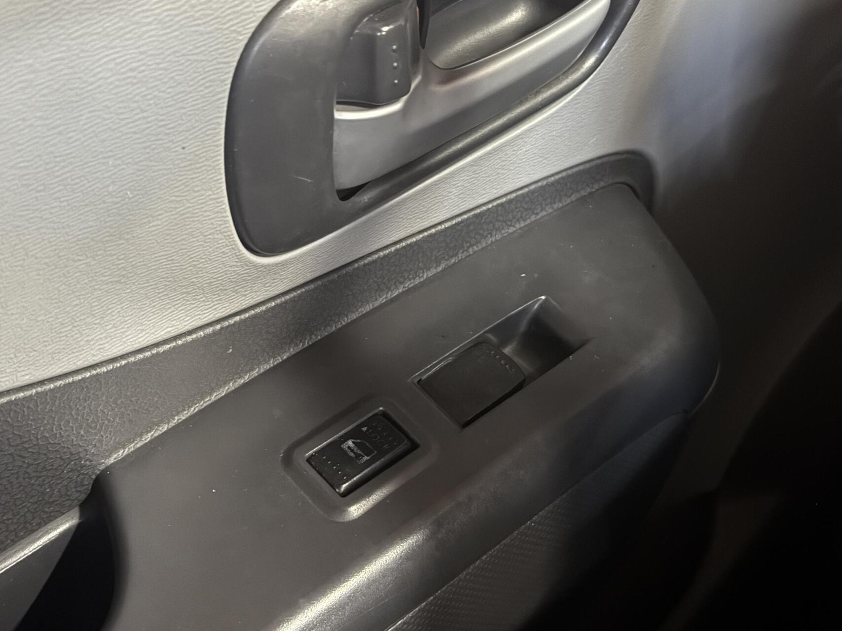 Foto van Nissan Pixo