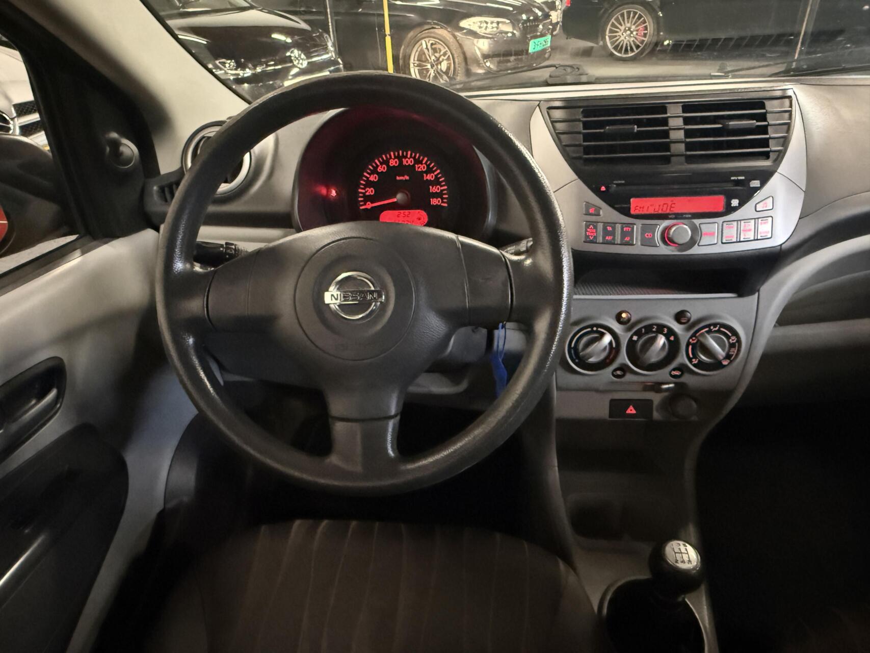 Foto van Nissan Pixo