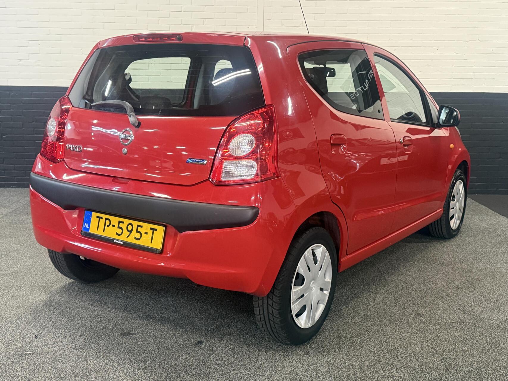 Foto van Nissan Pixo