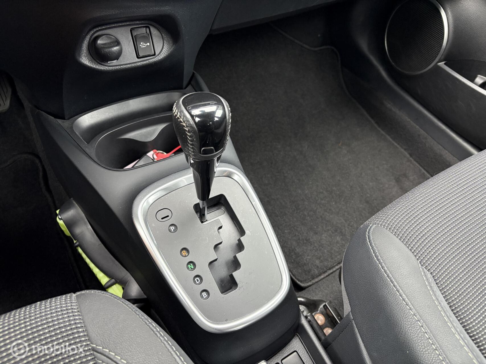 Foto van Toyota Toyota Yaris Hybrid