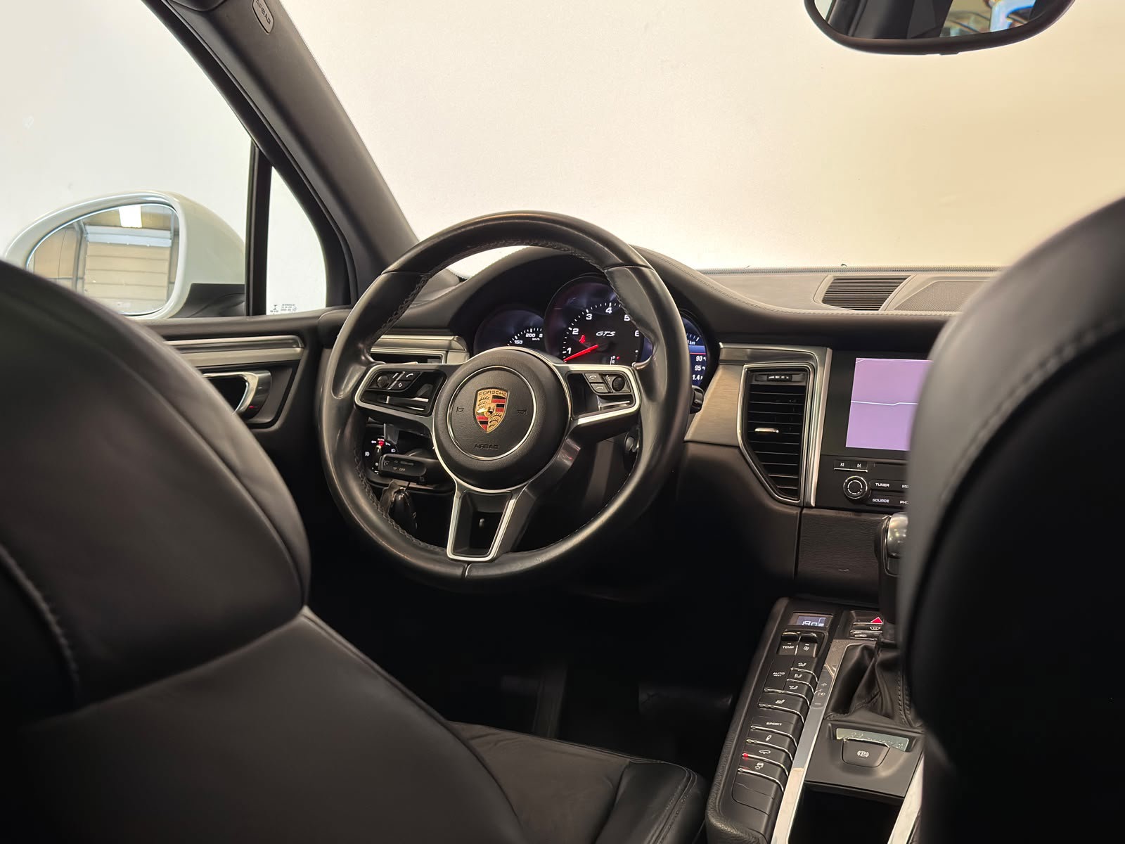 Foto van Porsche Macan GTS