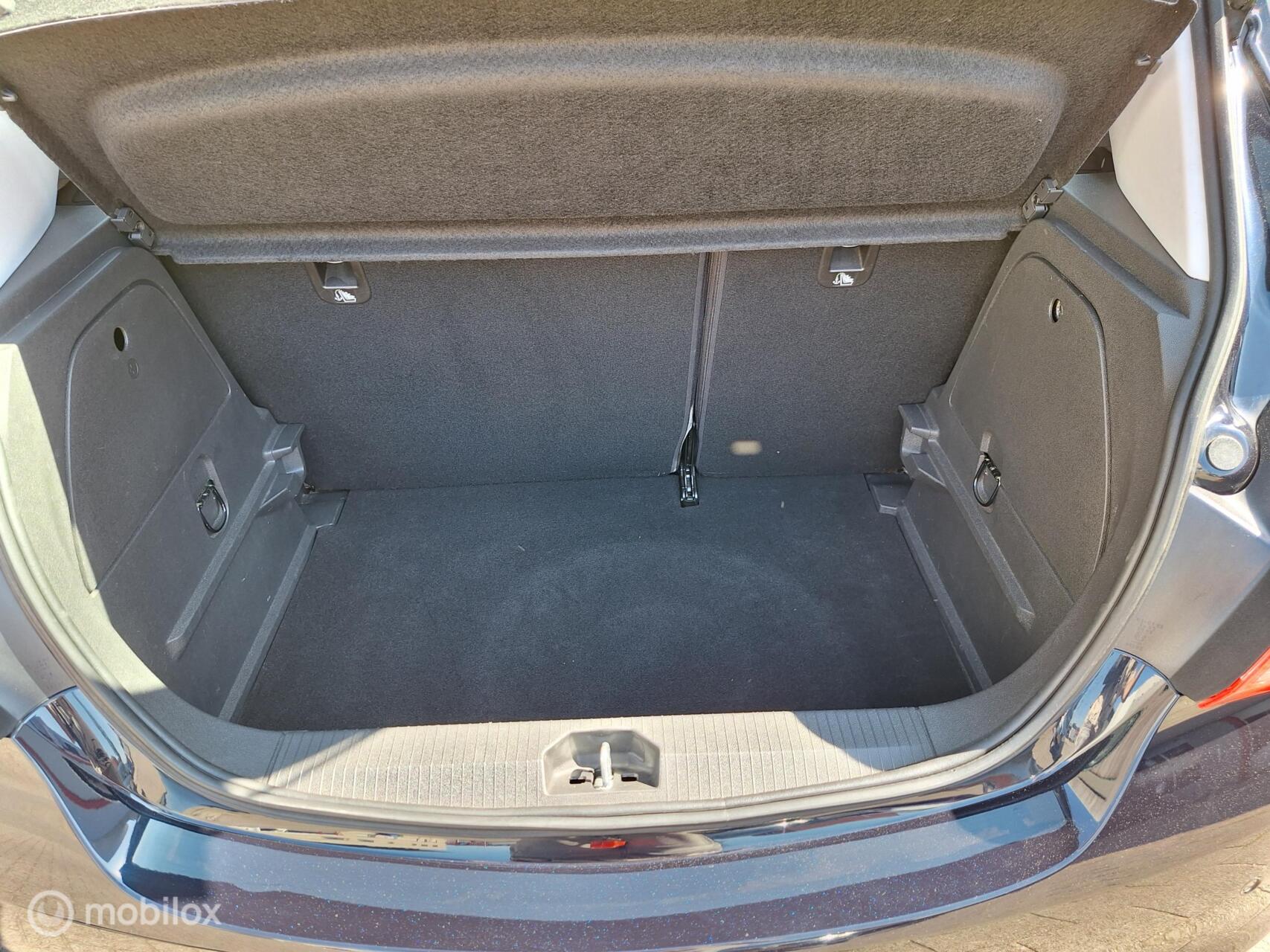 Foto van Opel Corsa-e
