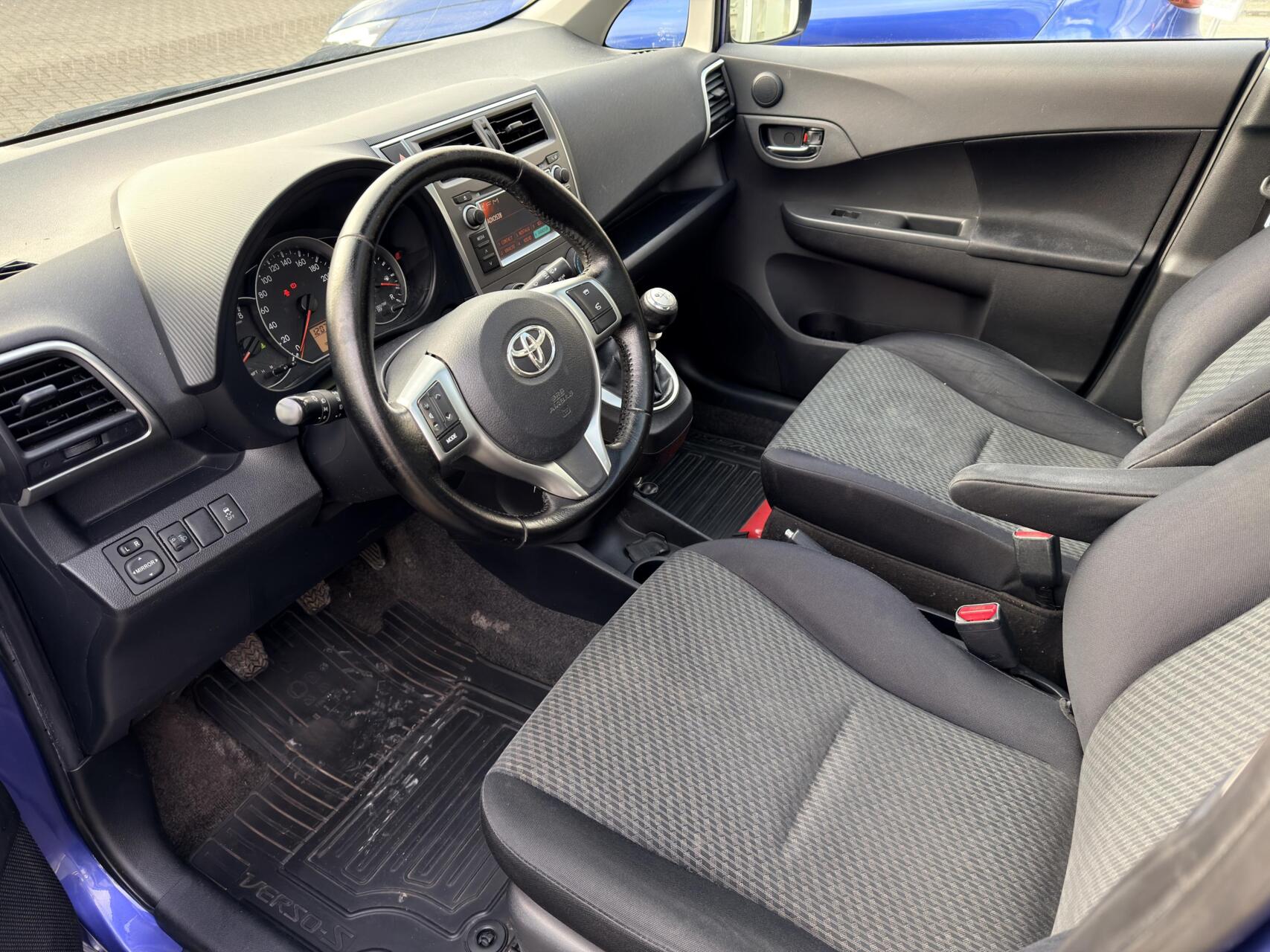 Foto van Toyota Verso-s
