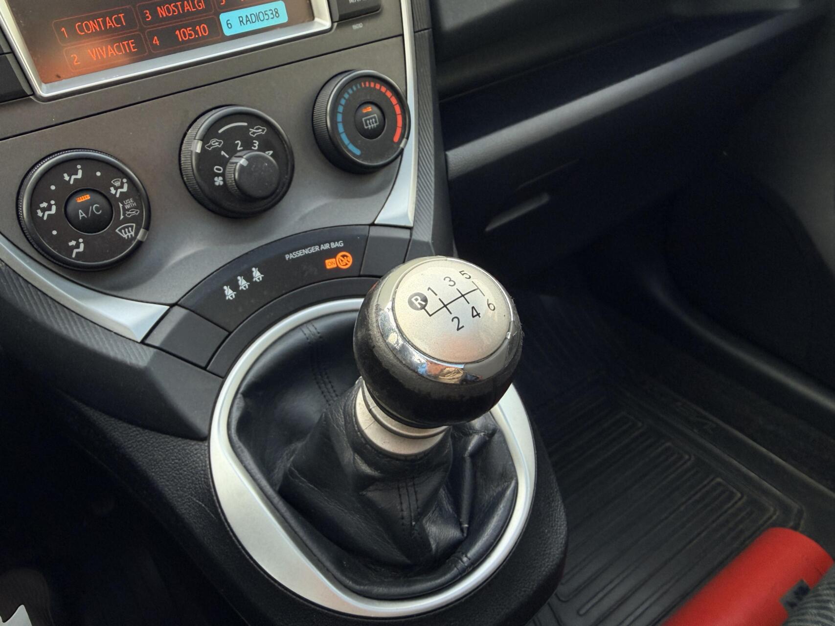 Foto van Toyota Verso-s