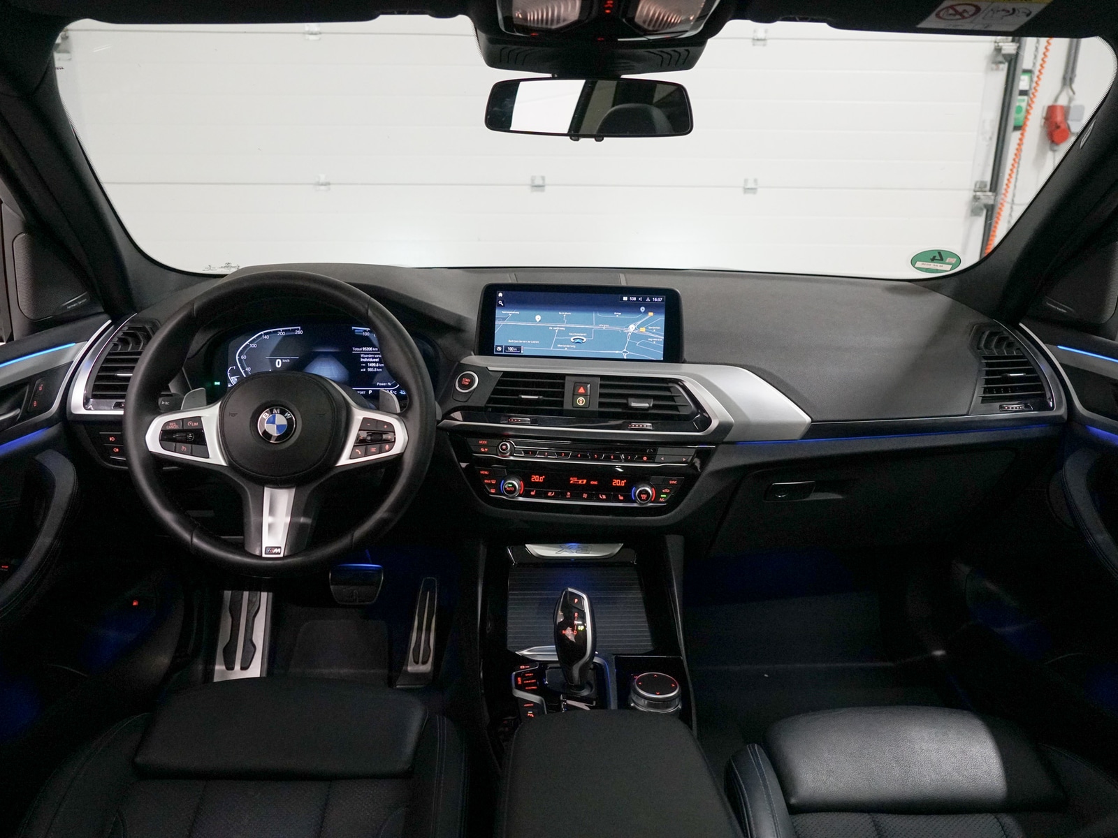 Foto van BMW X3 Xdrive30e