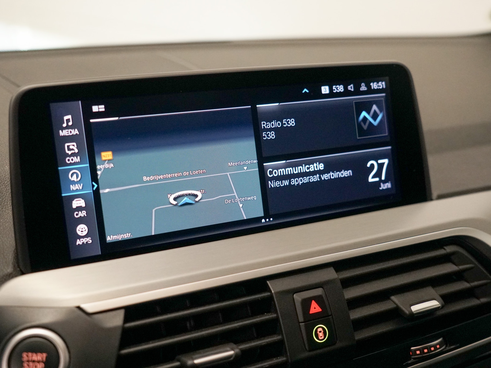 Foto van BMW X3 Xdrive30e