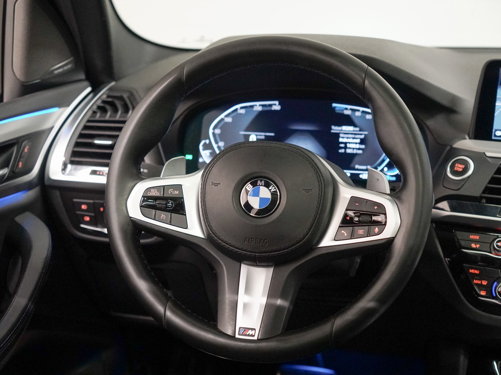 Foto van BMW X3 Xdrive30e