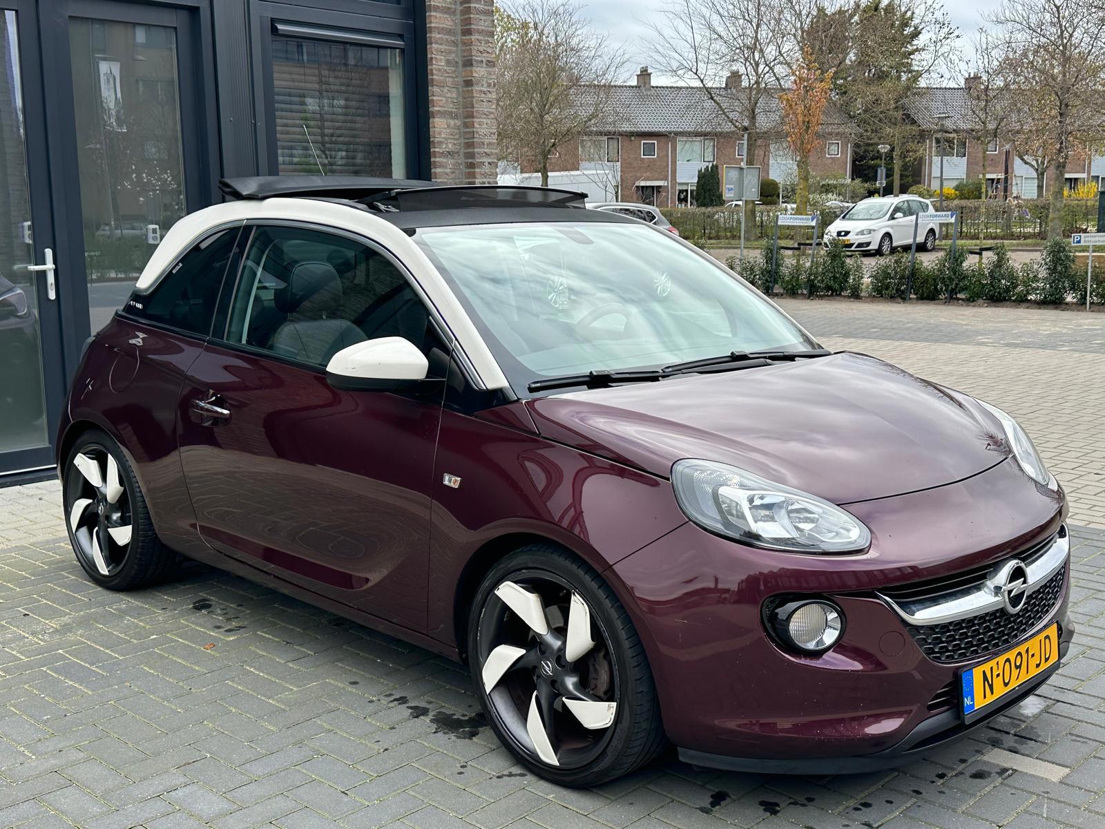 Foto van Opel Adam