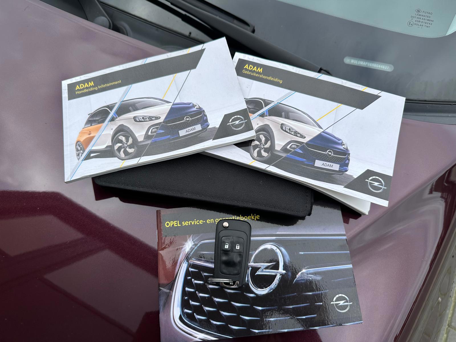 Foto van Opel Adam