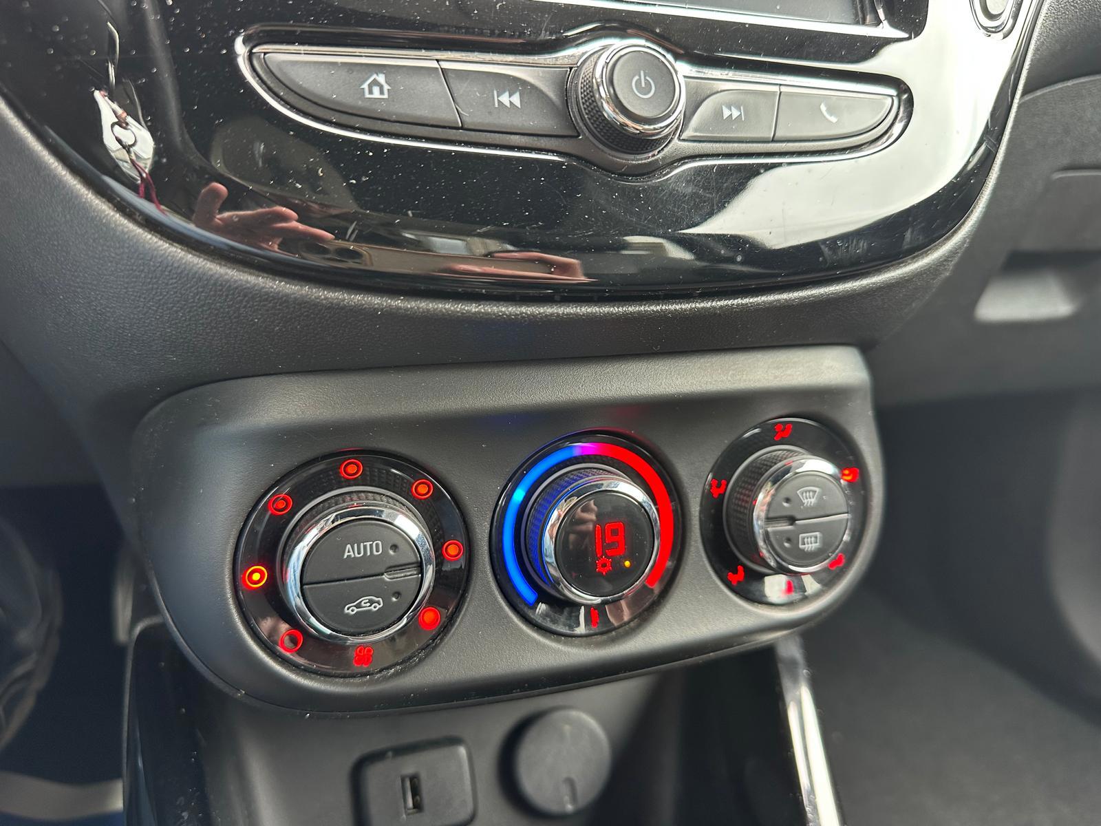 Foto van Opel Adam