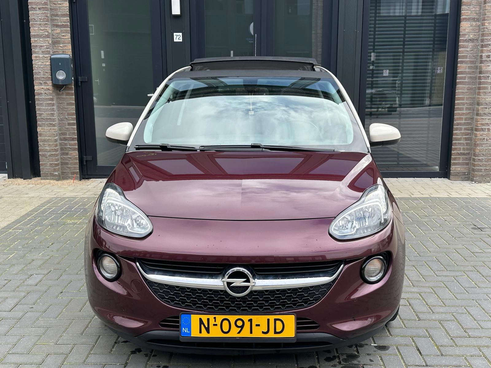 Foto van Opel Adam