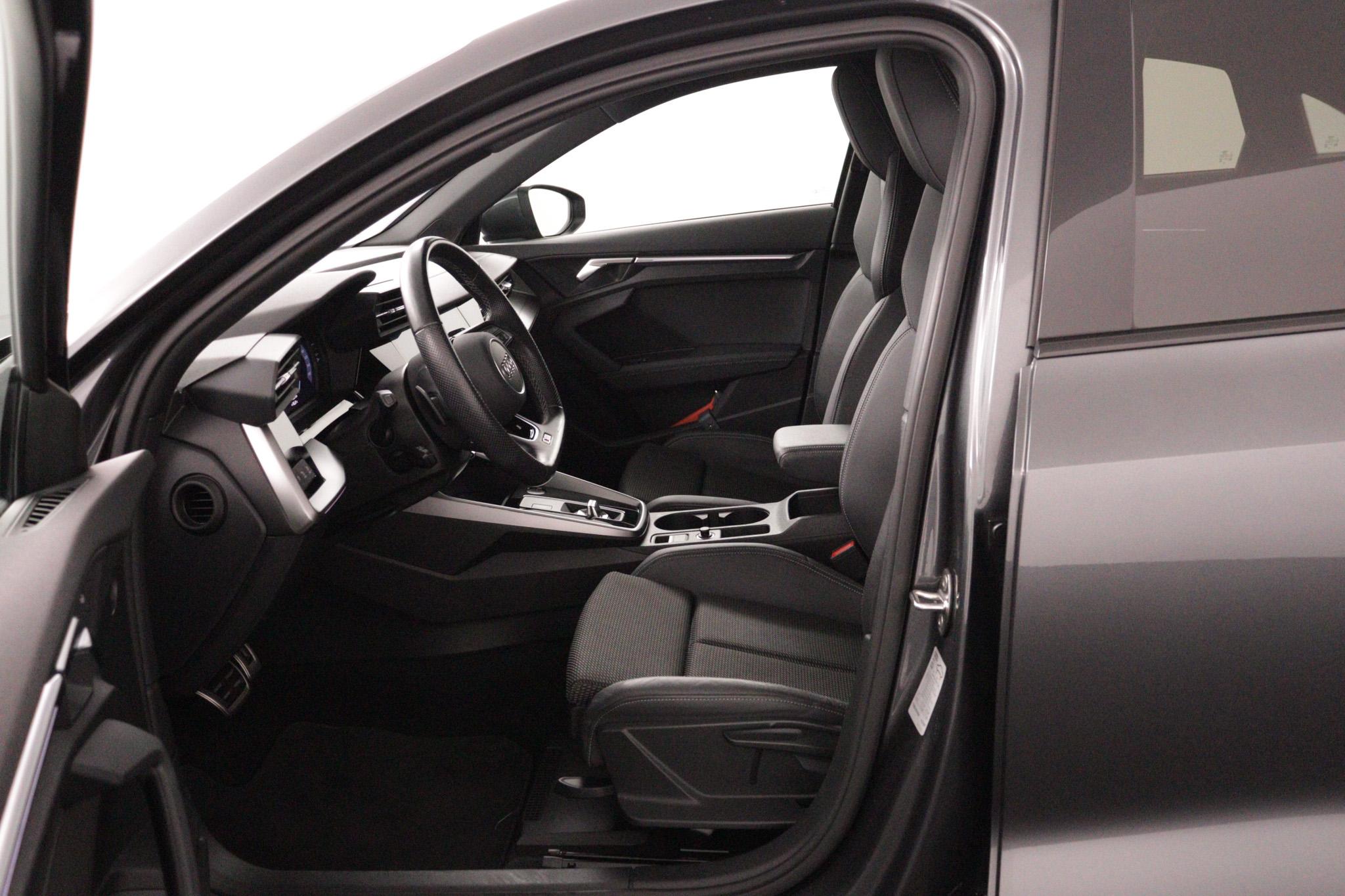 Foto van Audi A3 Limousine
