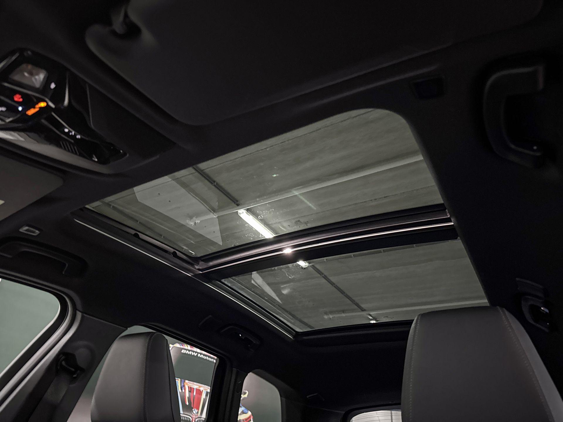 Foto van BMW X1 Xdrive30e